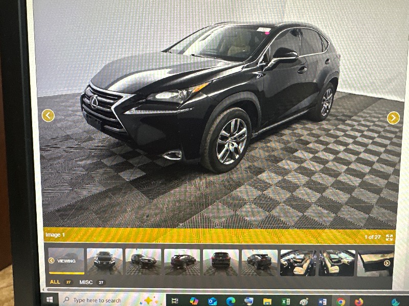 2016 Lexus NX 200t's photo